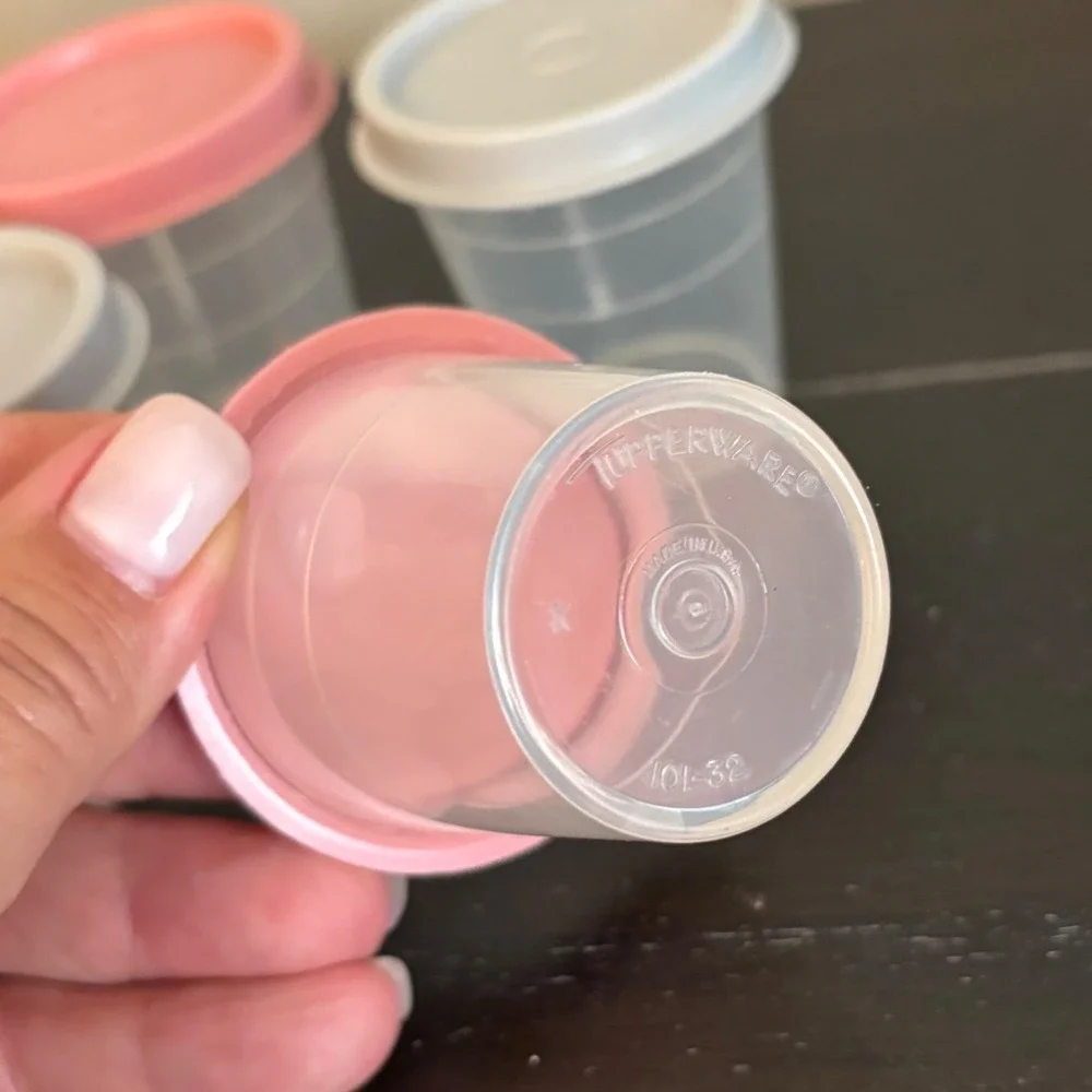 Tupperware midgets 2oz